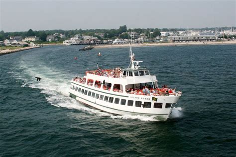 how to get to martha's vineyard from falmouth
